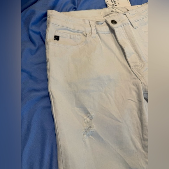 Women’s KanCan 9/28 NWT white distressed ankle length jeans - Picture 2 of 13